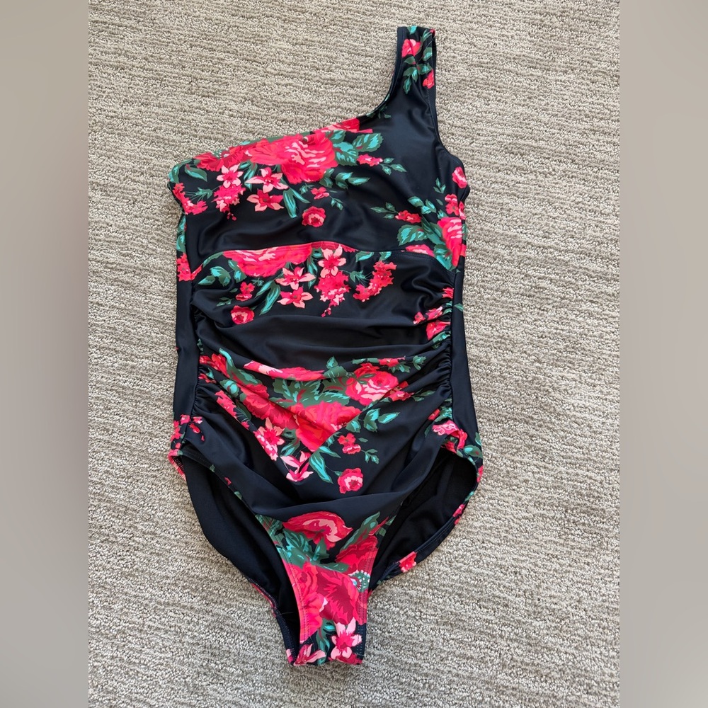 Brand New Albion Fit Icon Ruched One-Piece Antiqua size L